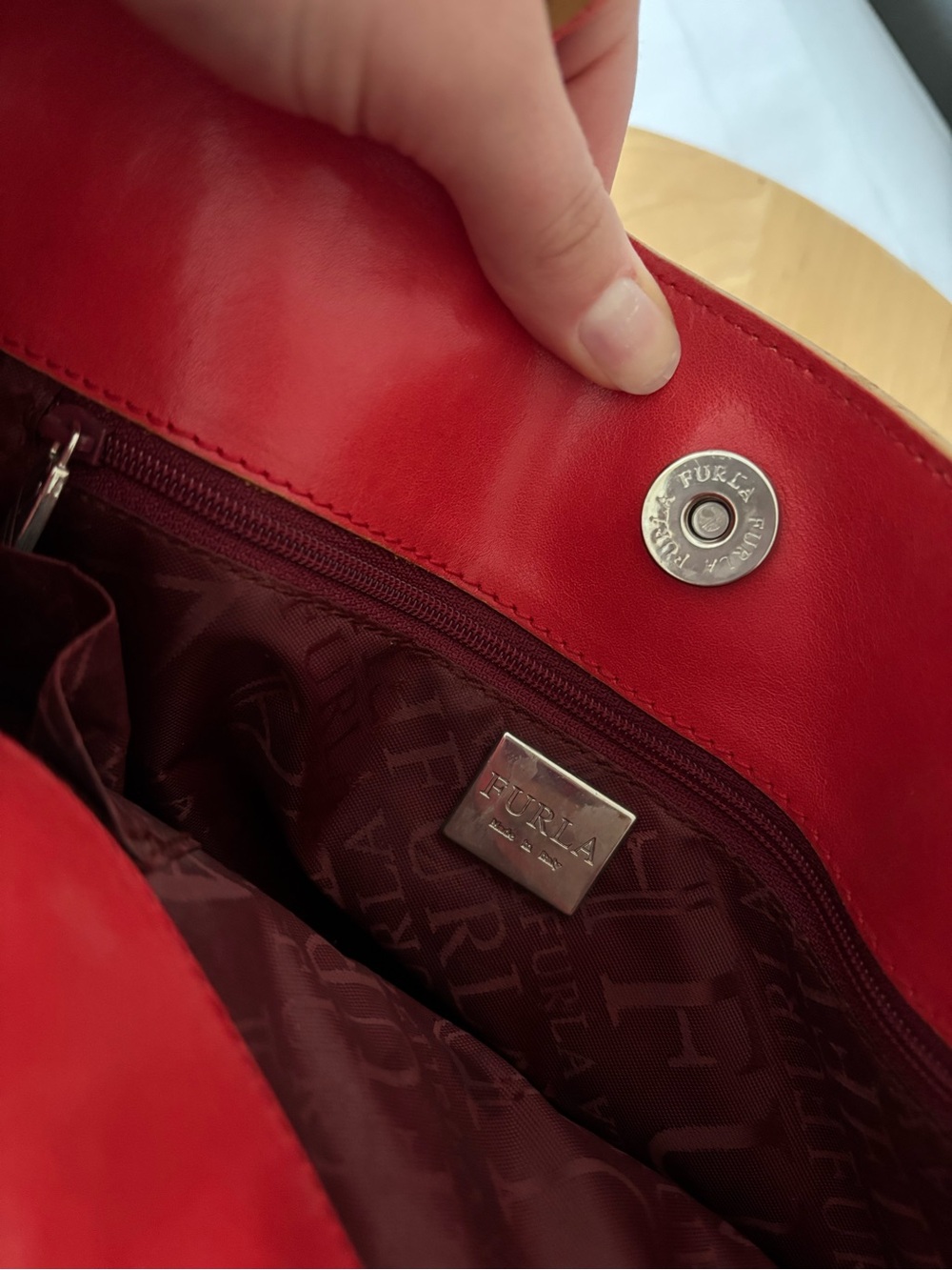 Furla Vintage Italian Cherry Red Leather Tote with Belt-Style Accent - Picture 7 of 9